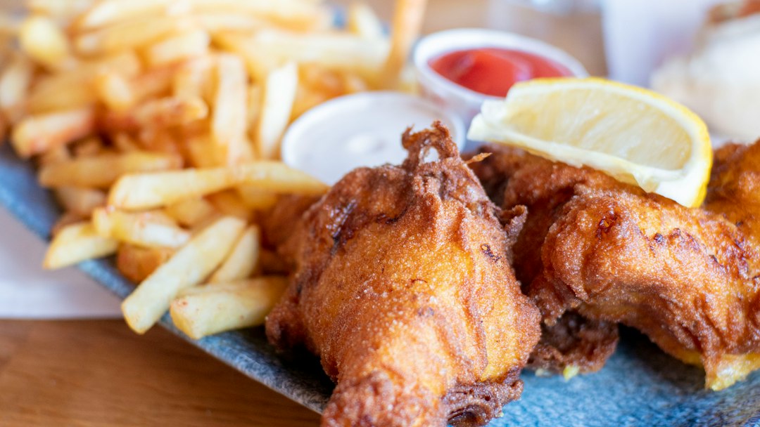 Kibbeling opwarmen in de airfryer: zo doe je het goed