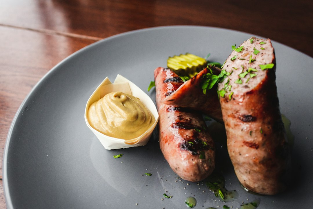 Grillworst opwarmen in de airfryer: zo doe je het goed