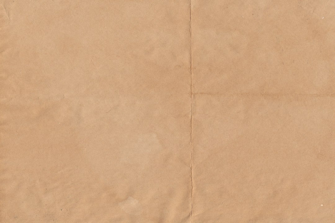 Bakpapier in de magnetron: kan het en waar moet je op letten?