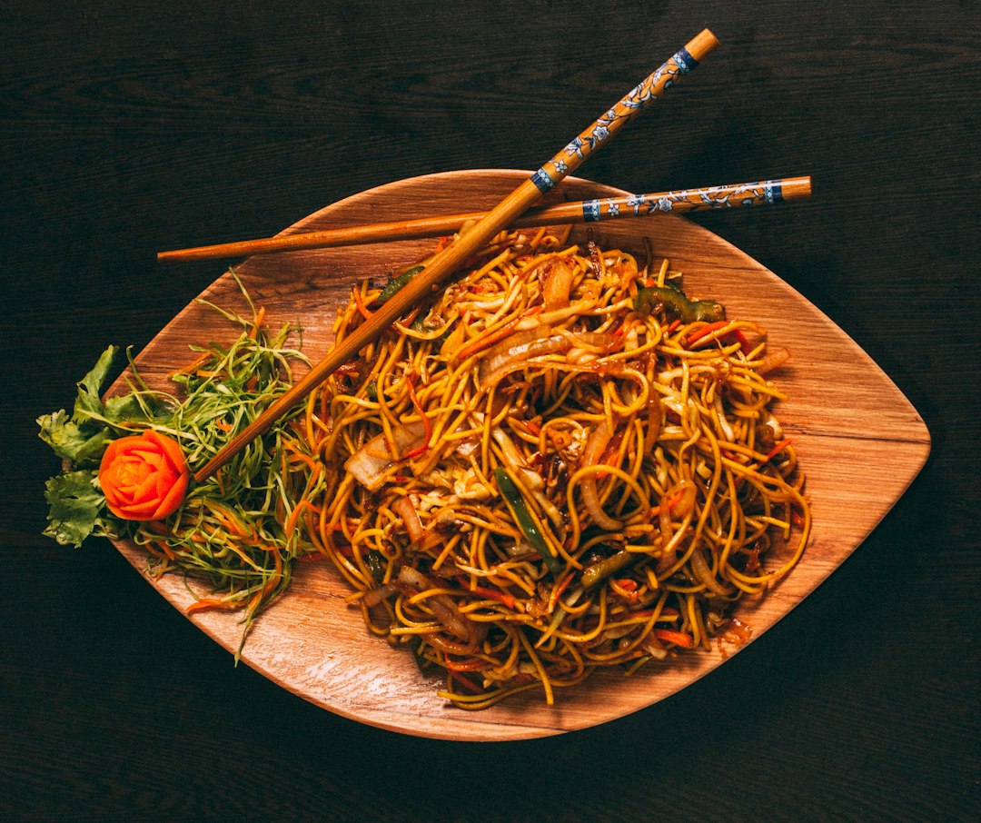 Bami opwarmen in de airfryer: zo doe je het goed